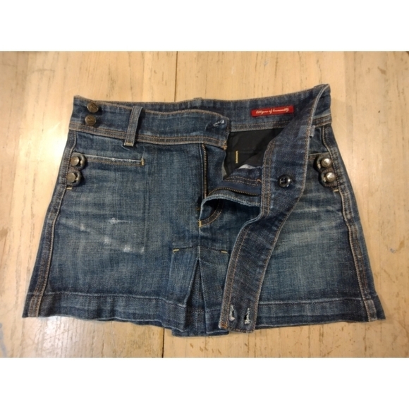 Citizens of Humanity distressed denim skirt - Picture 2 of 15